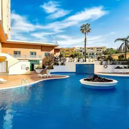 Charming Paradise With Parking Apartmán *